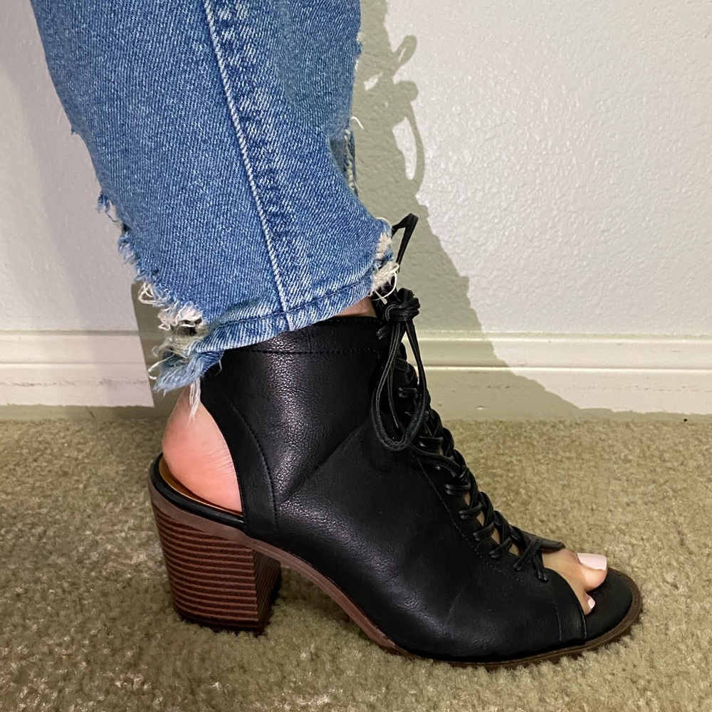 black booties